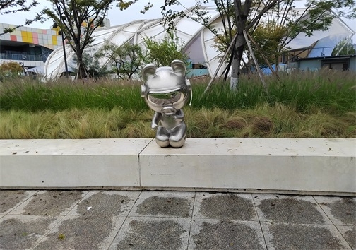 大足不锈钢雕塑